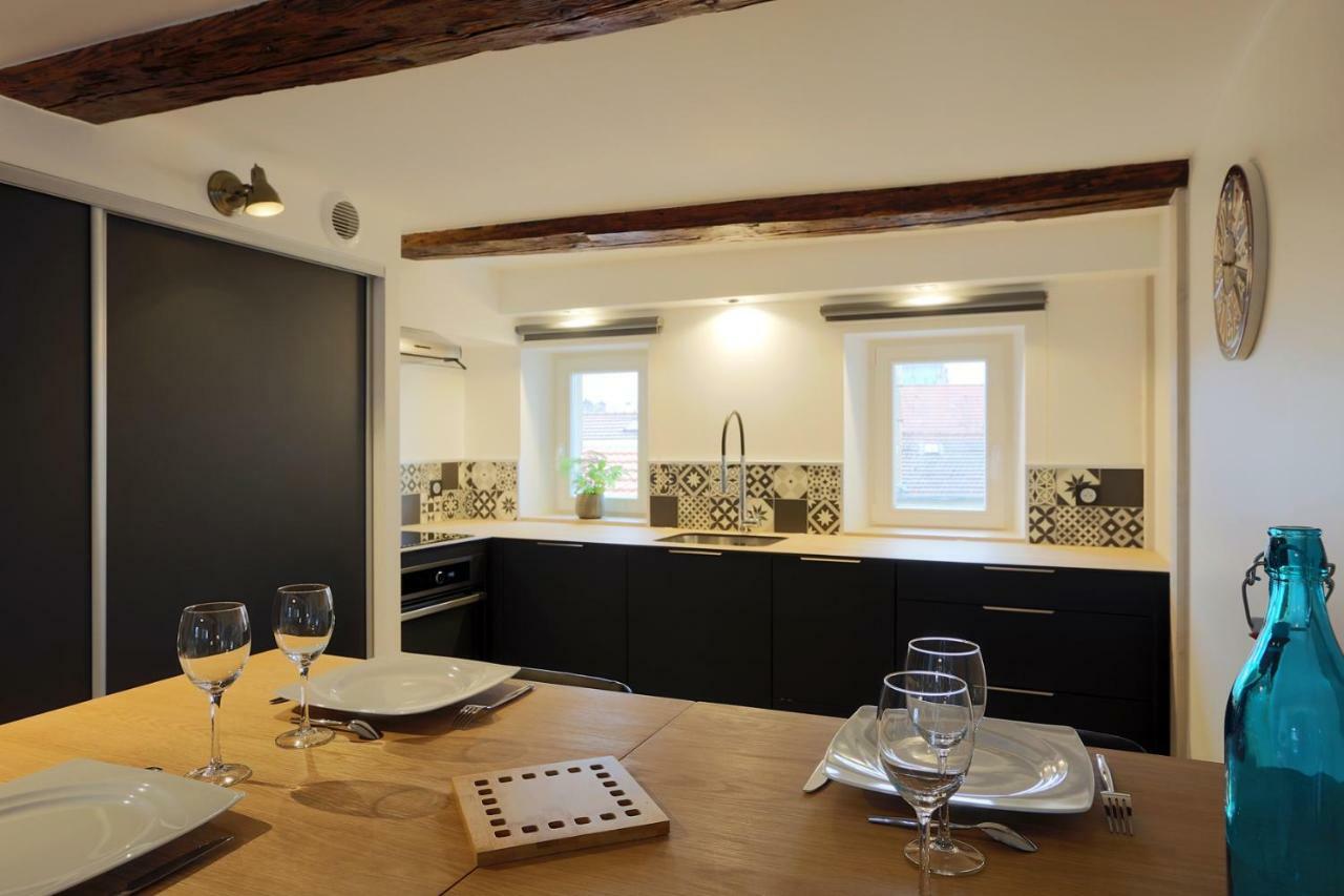 Le Relais Ducal - Appartements D'Hotes Vieille Ville Нанси Екстериор снимка